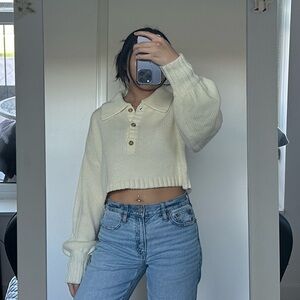 Cream cropped knit sweater